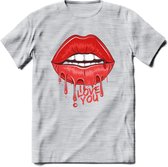 Love You Lips - Valentijn T-Shirt | Grappig Valentijnsdag Cadeautje voor Hem en Haar | Dames - Heren - Unisex | Kleding Cadeau | - Licht Grijs - Gemaleerd - L