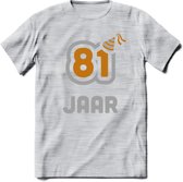 81 Jaar Feest T-Shirt | Goud - Zilver | Grappig Verjaardag Cadeau Shirt | Dames - Heren - Unisex | Tshirt Kleding Kado | - Licht Grijs - Gemaleerd - S