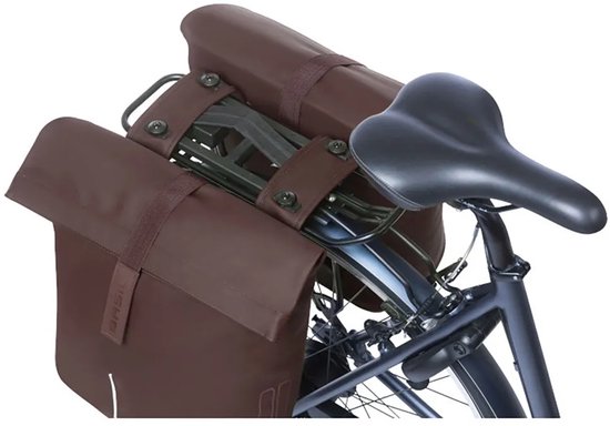 Sacoche double pour vélo Basil City MIK, 28-32L, marron rôti