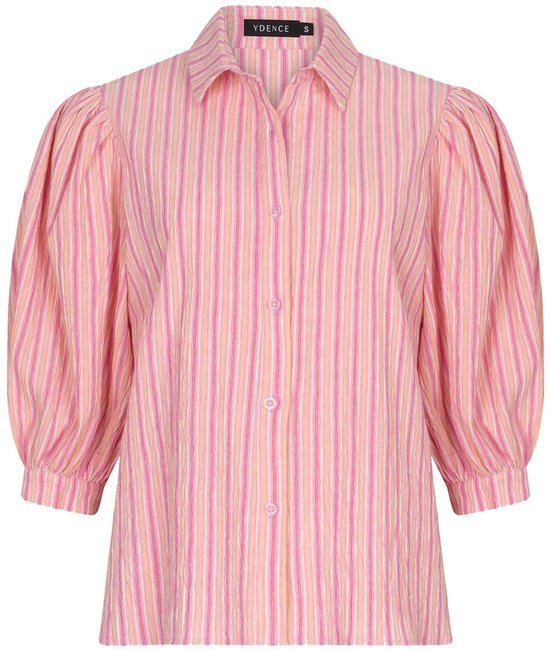 Blouse rose à rayures verticales roses, oranges et crème. Manches bouffantes, col et boutons.