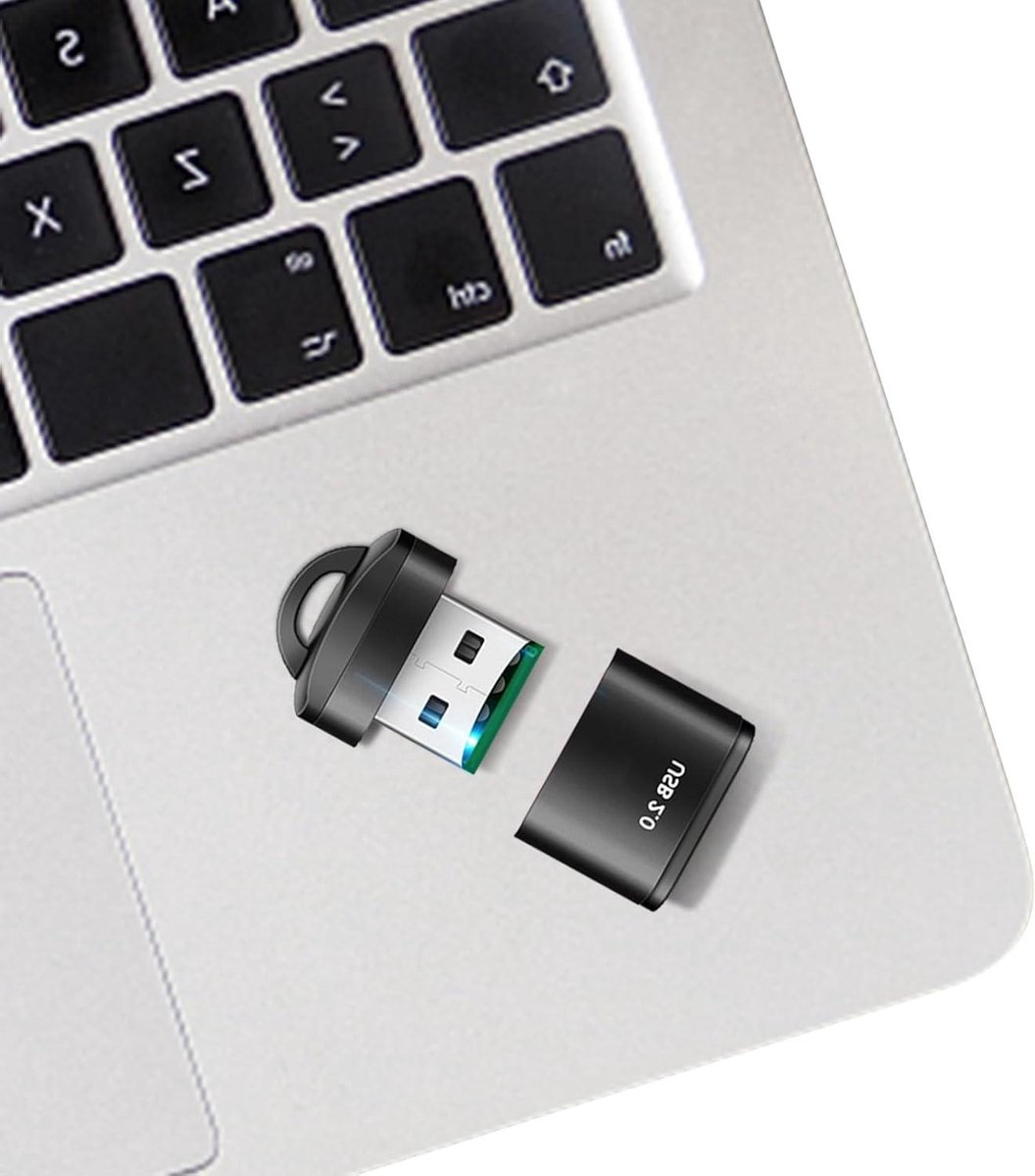 Kaartlezer - USB adapter - Snelle dataoverdracht - Sleutelhanger ontwerp - Compact - Zwart