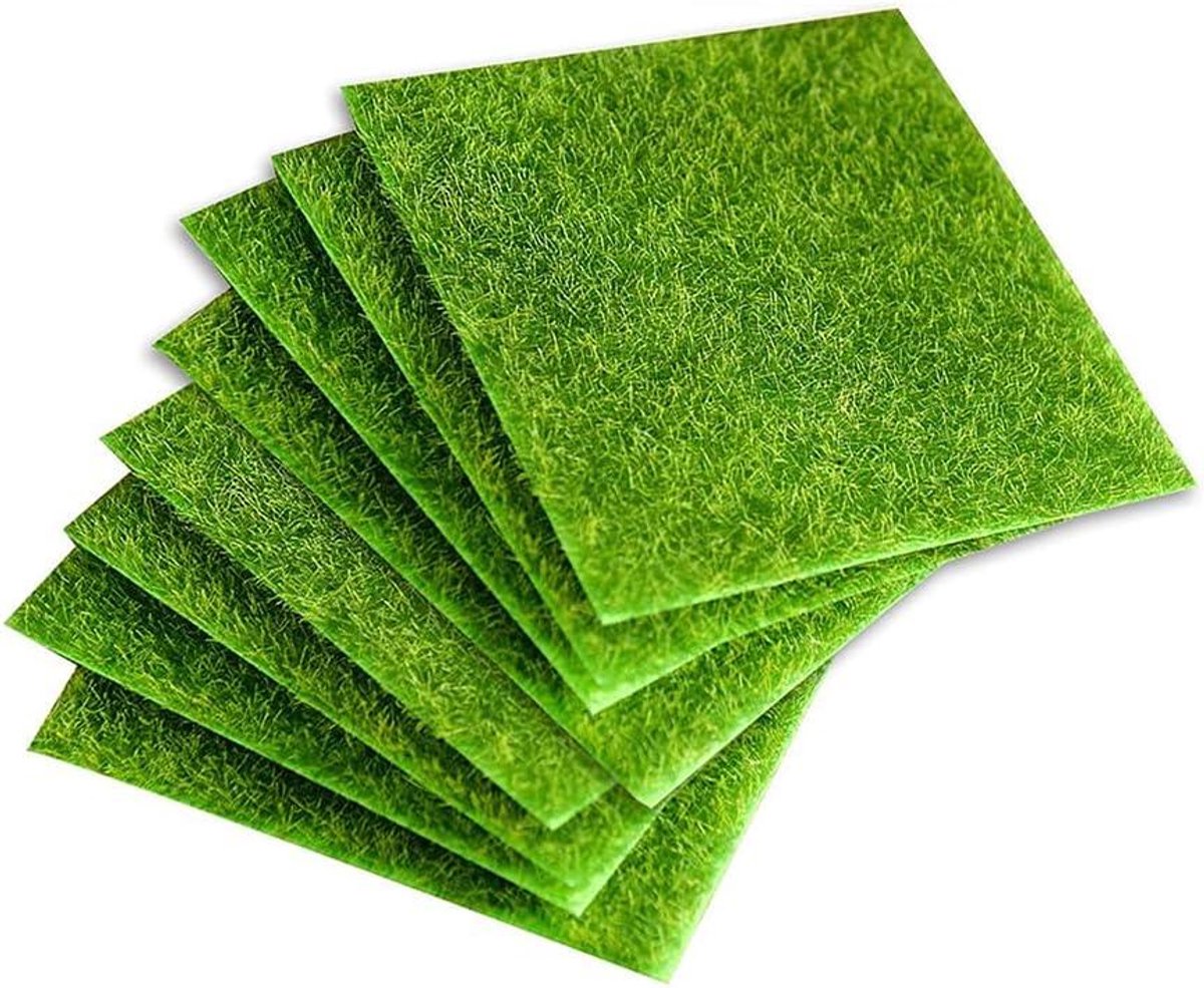 Kunstgras Mat - Plastic Gazon Gras - Micro Landschap Decoratie - Gemakkelijk op maat te snijden - 15x15CM 8 Stuks