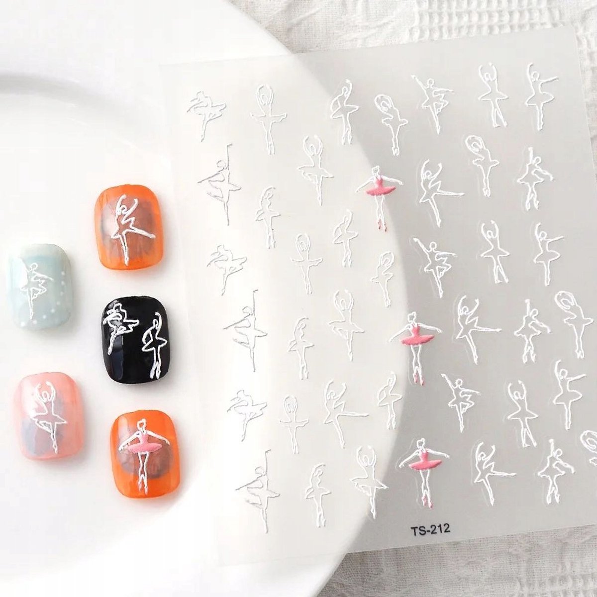 Frezarkowo TS-212 - Nagelstickers 3D - Baletdanseres - Zelfklevend - 1 Stuk