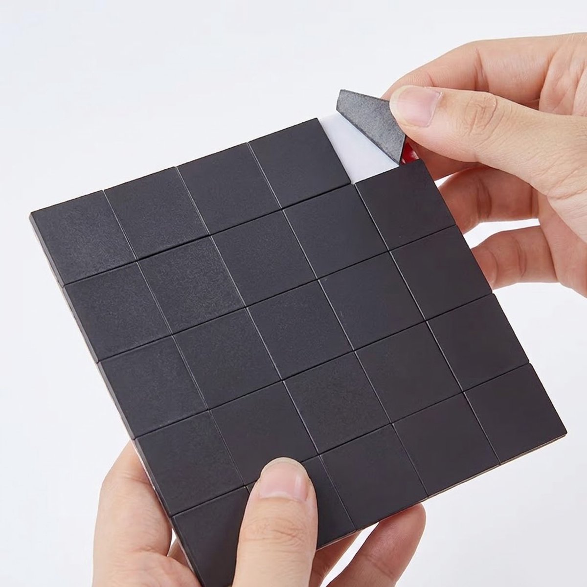 50 stuks Magnetische Zelfklevende Mini Magneten – Sterke Dubbelzijdige Magneet Stickers voor Whiteboard, Koelkast, Knutselen & Fotodisplay
