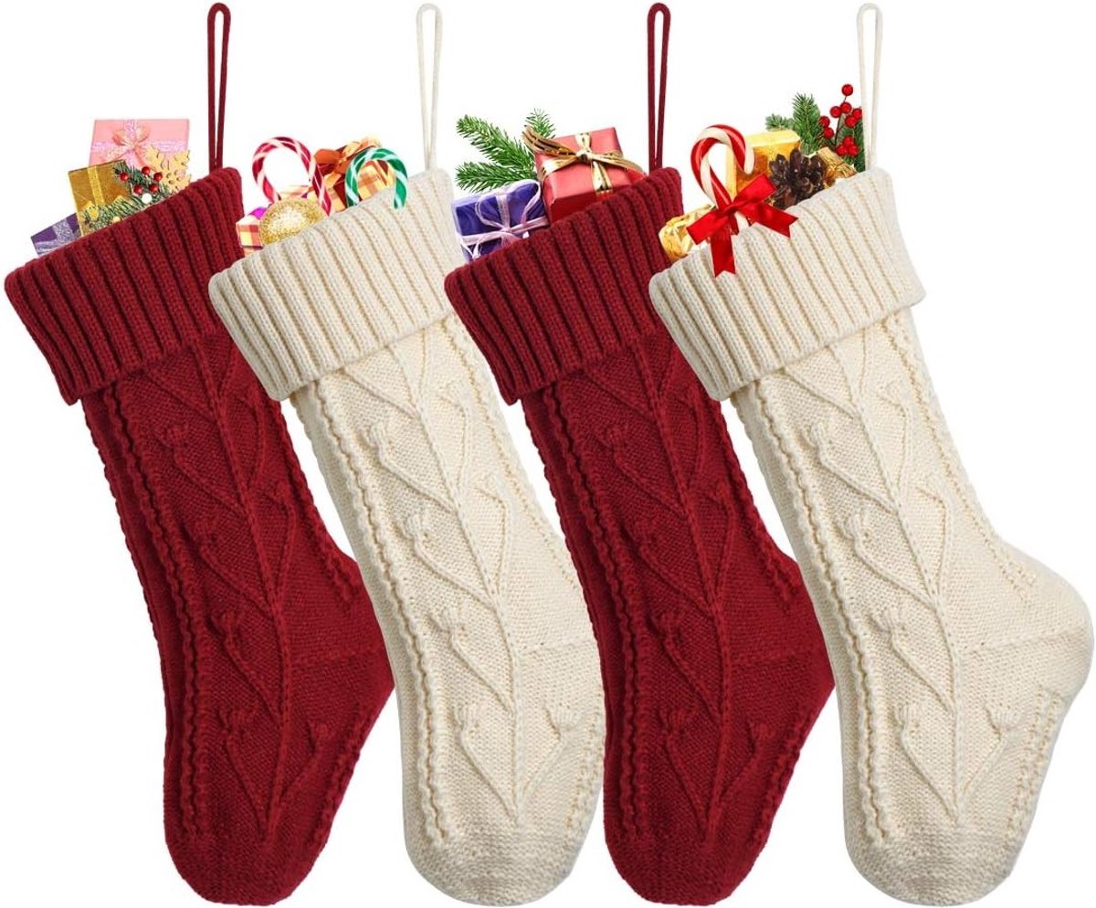 Set van 4 Gebreide Kerstkousen van 20 Inch, Grote Kerstkousen in Diverse Patronen, Ideaal als Cadeau voor Kinderen en Versiering voor de Feestdagen