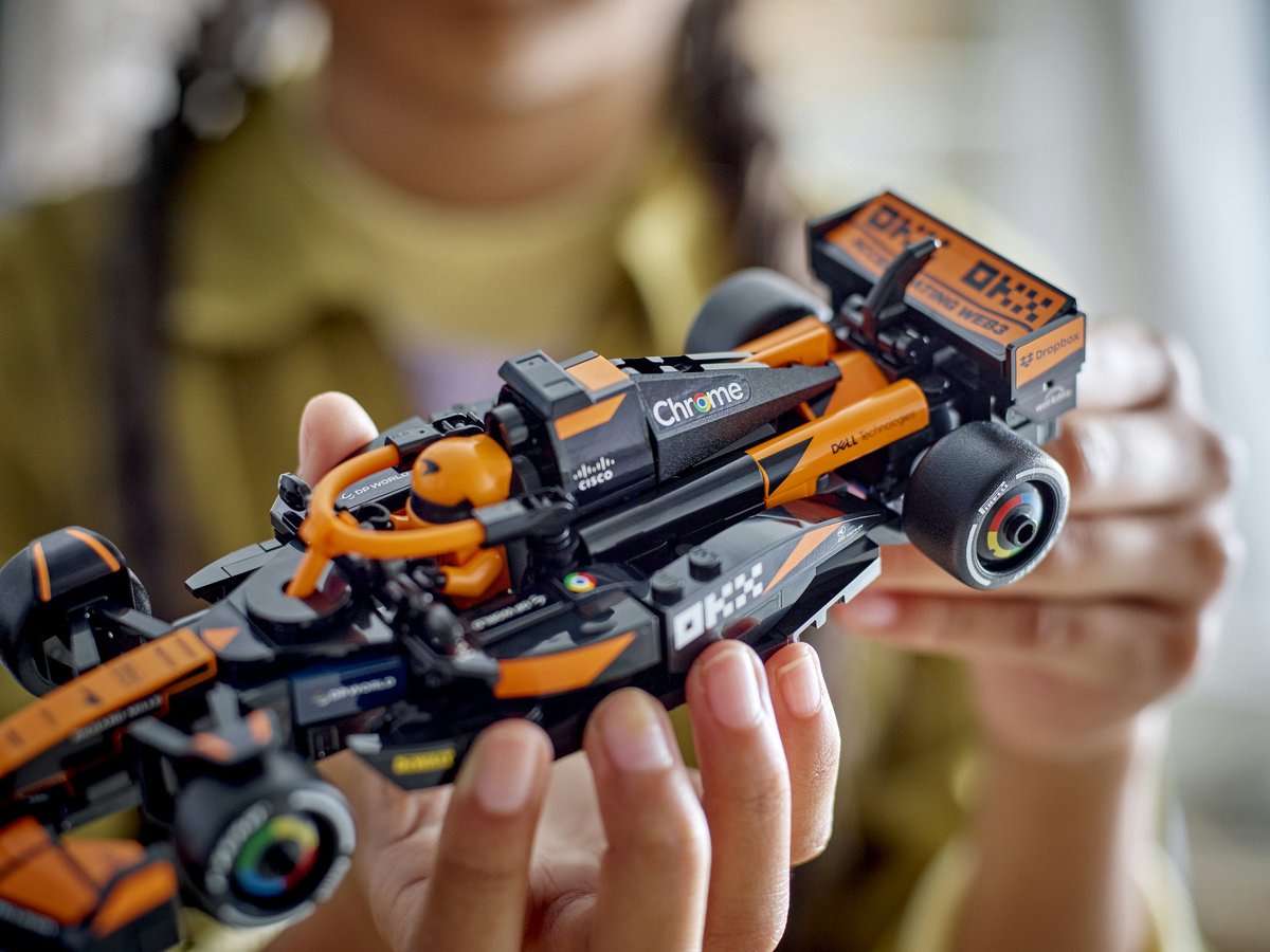 LEGO Speed Champions McLaren F1 Team MCL38 racewagen Set - 77251 — afbeelding 4