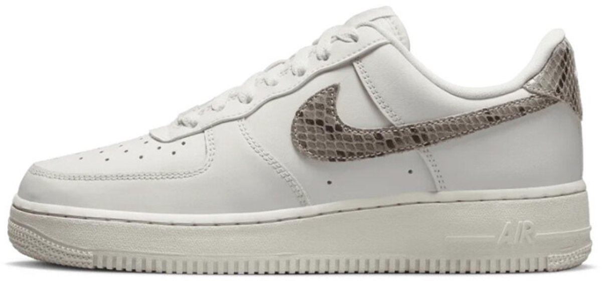 Nike Nike Air Force 1 ’07 Sneakers Print Wit