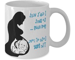 New Father Gift- Coffee Mug Funny Father's Day Gift for Dad - Pregnancy Announcement Gifts The Bump Maker Dad to Be Gag Gift Tea Cup! -I can't wait to meet you Daddy ... Lots of love, The Bump!