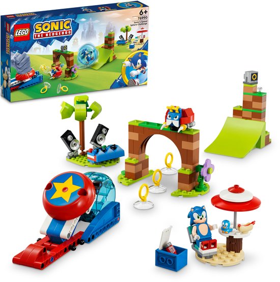 LEGO Sonic de Hedgehog speelset met Sonic, een lanceerbaan, een boog, een helling, een palmboom met speakers en een strandtafel.