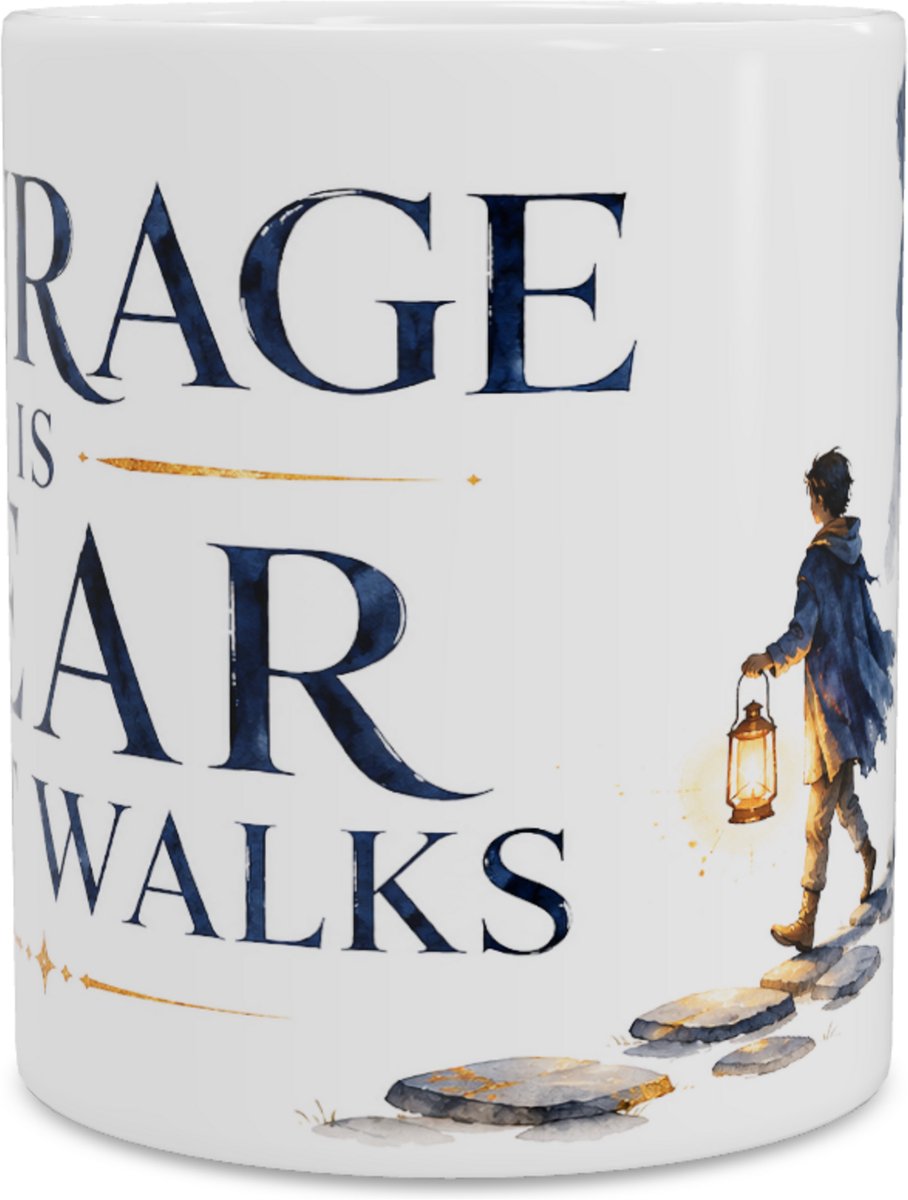 Mok - Courage Is Fear That Walks - Aquarel Illustratie met Lantaarn - Inspirerende Quote