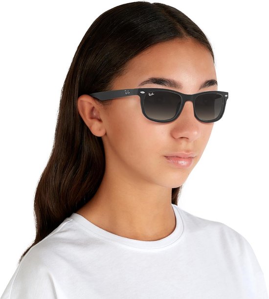 Ray-Ban Rj9052s nieuwe Wayfarer vierkante zonnebril voor kinderen van Ray-Ban — afbeelding 3