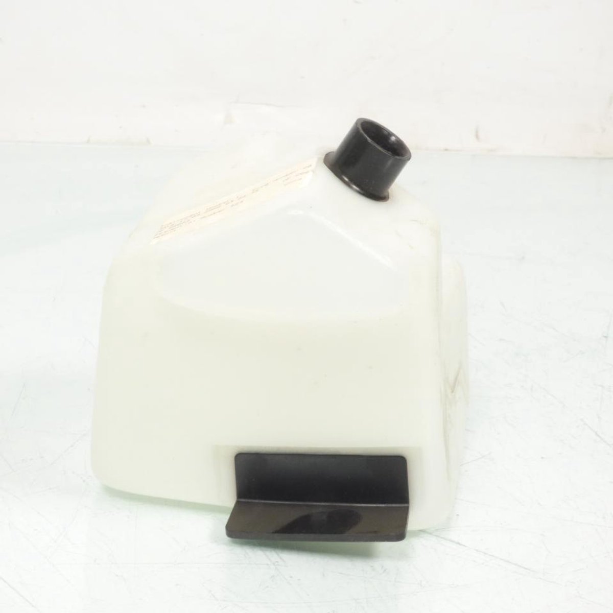 originele olietank voor motorfiets derbi 50 senda r 00h03704081 nieuw