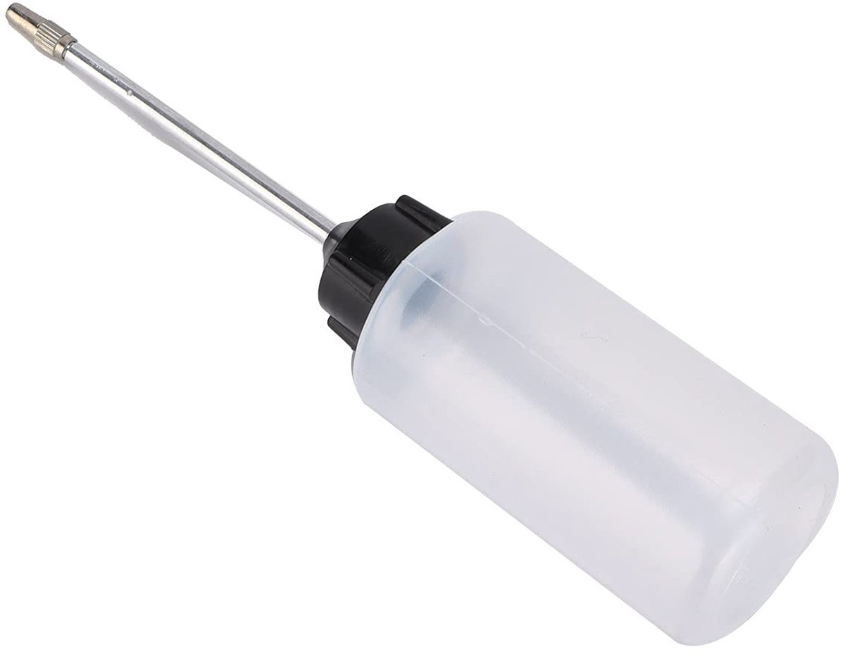 Dailygoods- Oliespuit 120 Ml - Plastic Oliedispenser - Lekvrije Afdichting - Brede Mond - Precisie Gehoekte Mond - Gebruiksvriendelijk Ontwerp - Olieflacon