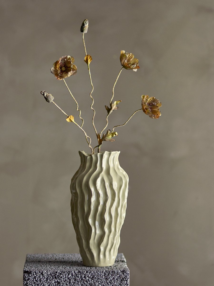 Poppy Stem Brown