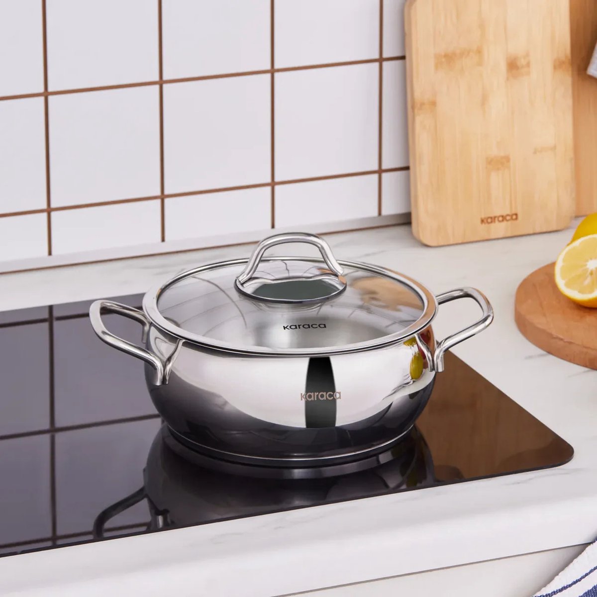 Karaca Emirgan - Roestvrijstalen Pan met Deksel - 20cm - Zilver