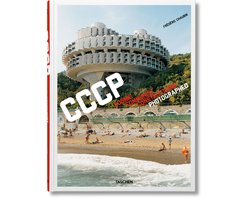 Omslag van CCCP Cosmic Communist Constructions Pho