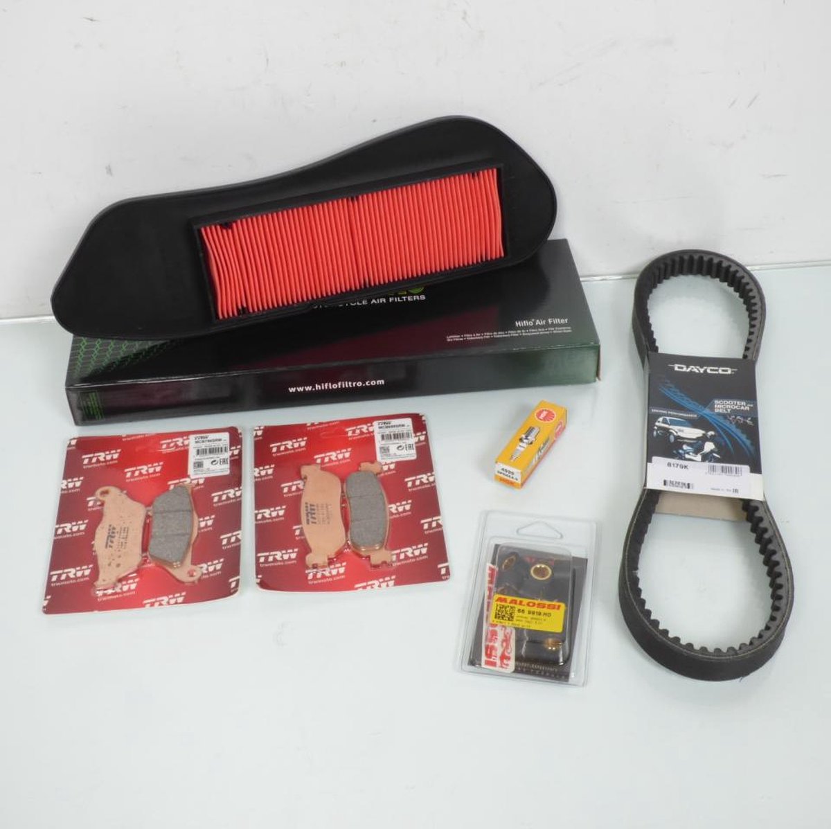 Kit révision entretien Sceed24 pour Scooter Yamaha 250 YP R X-Max i.e. 4T LC 2007 à 2009 SG162 / 12.7005563 Neuf