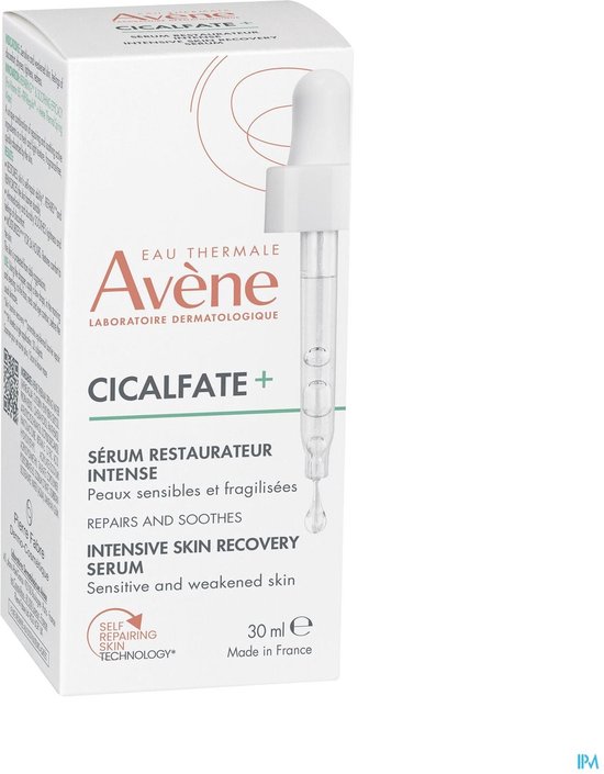Avène Cicalfate+ Serum met druppelaar. Verpakking met tekst in het Frans en Engels. 30 ml. Gemaakt in Frankrijk.