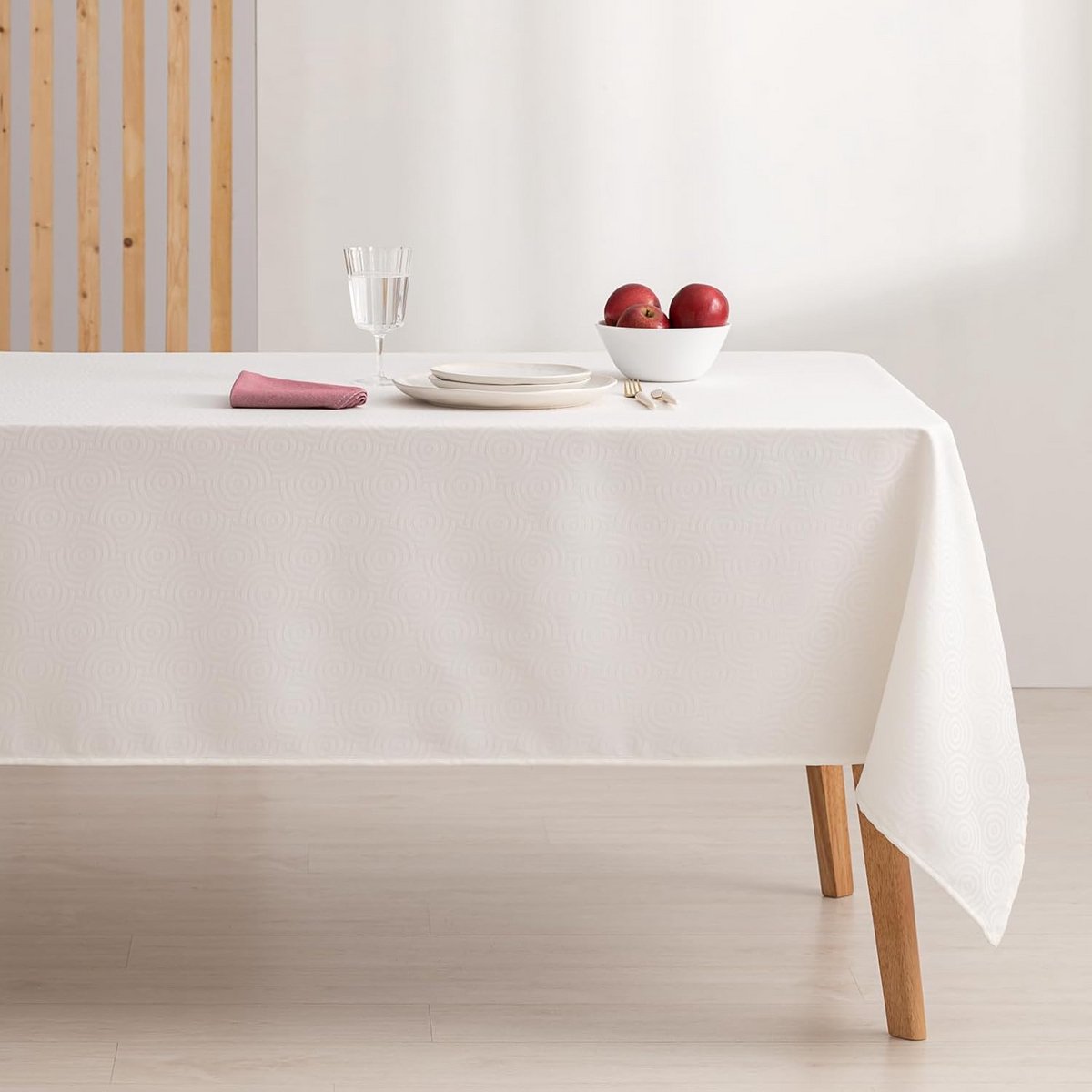 Waterdichte en vuilafstotende Jacquard Tafelkleed Rechthoekig 140 x 240 cm Wit
