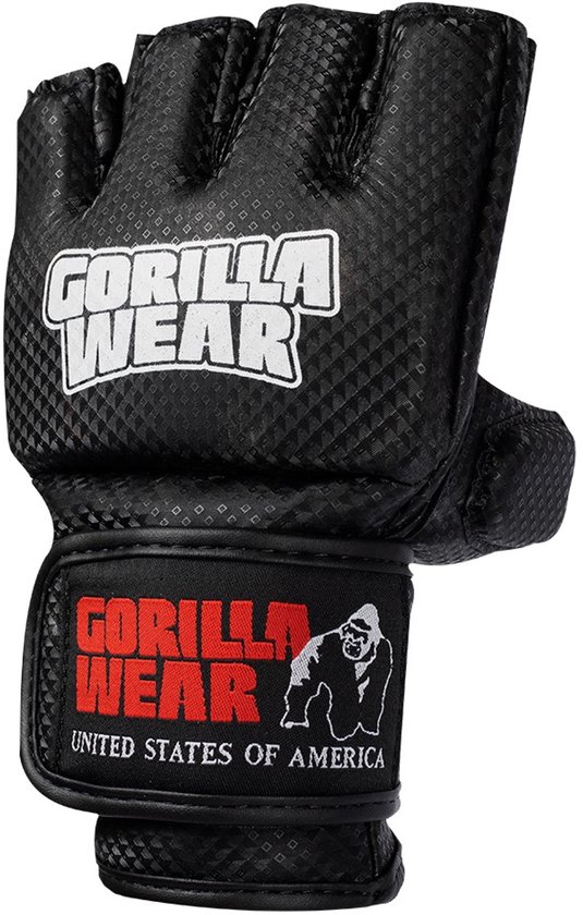 Zwarte Gorilla Wear MMA handschoen met open vingers, grote witte GORILLA WEAR tekst op de rug en een patch met rode GORILLA WEAR tekst, aaplogo en "UNITED STATES OF AMERICA" op de polsband.