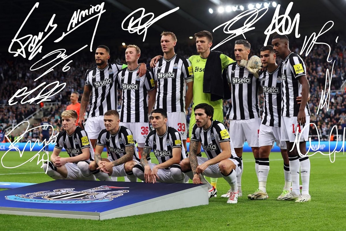 Newcastle United Teamopstelling Foto met Voorgedrukte Handtekeningen - Champions League Editie