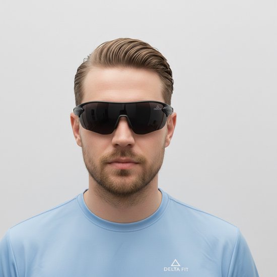 Delta Fit Hardloop Zonnebril - UV-bescherming - Zwart met zwarte Glazen - Inclusief Case van Delta — afbeelding 5