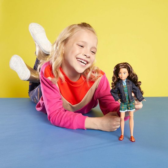 Creatief Speelgoed pop met Mix & Match Kleding en Accessoires — afbeelding 2