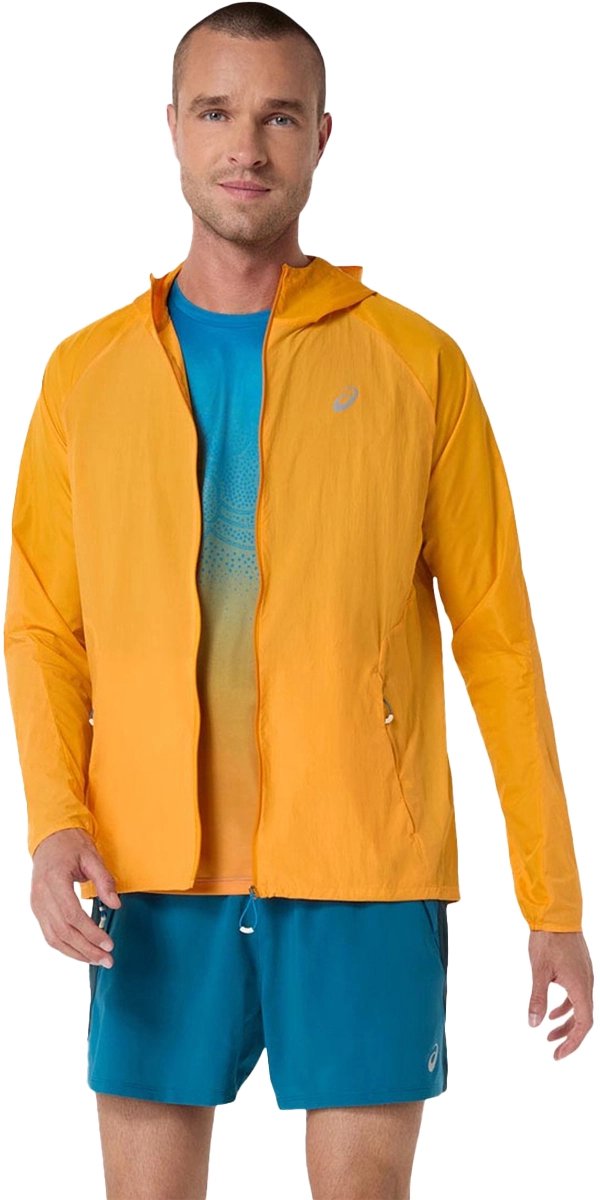 Asics road packable jacket in de kleur . Oranje