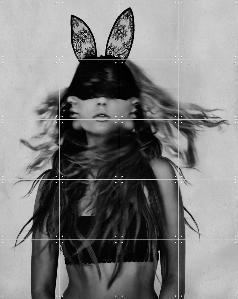 IXXI Love Astray, STUDIO HANNAH LEMHOLT - 80 x 100 cm - Gratis ophangtool - Grote wanddecoratie en posters - Fotografie, Portretten