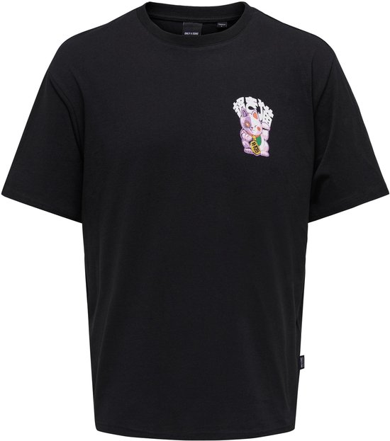 Zwarte T-shirt met een Maneki Neko kat-print op de borst.