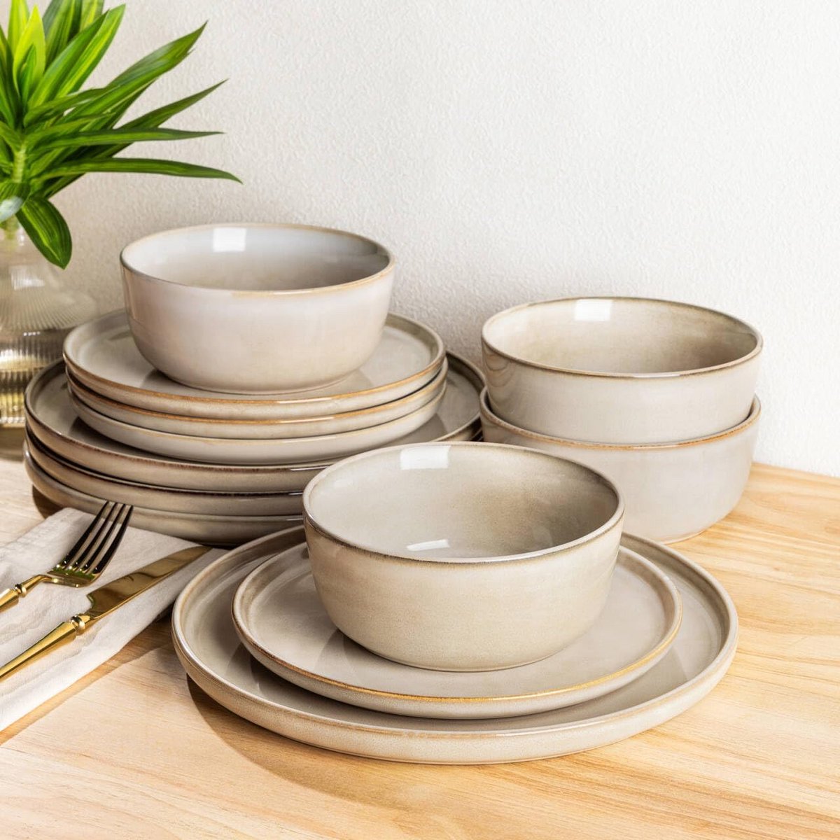 Servies Set van Steenwerk, 12 Delig voor 4 Personen, Kras- en Stootvast