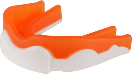 Oranje en witte junior gebitsbeschermer met gebogen vorm.