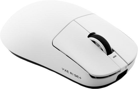 Witte draadloze muis met "VXE R1 SE+" tekst op de zijkant.