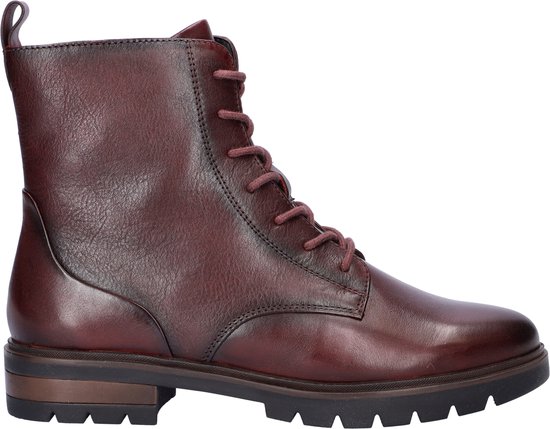 Donkerrode leren veterboot met veters en grove zool.
