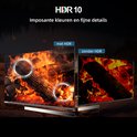 Twee tv's tonen het verschil tussen HDR en zonder HDR bij het weergeven van brandend hout. "Imposante kleuren en fijne details."