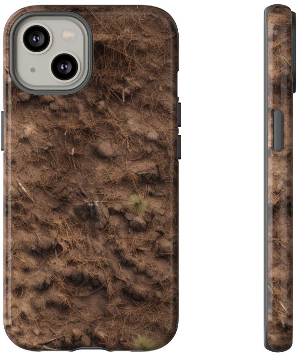 Bosgrond met Dennennaalden – Telefoonhoesje Geschikt voor iPhone 14