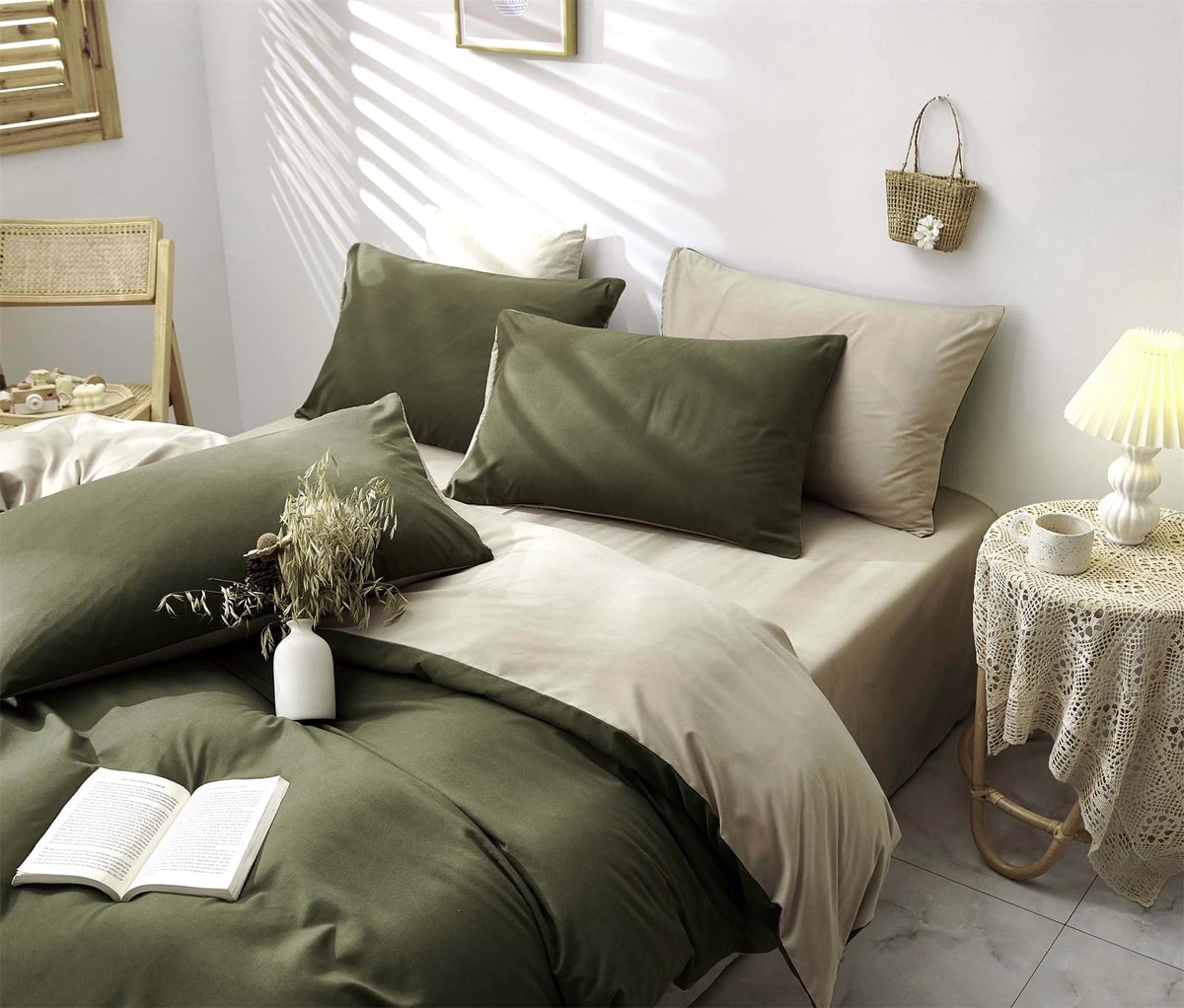 Unyqoos Omkeerbare beddengoedset met microvezel in donkergroen en beige tinten