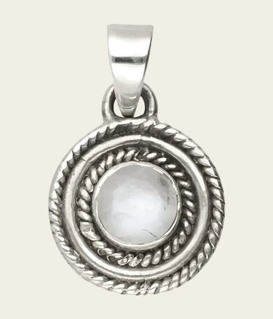 Collier pendentif en pierre de lune argentée taillée en facettes rondes