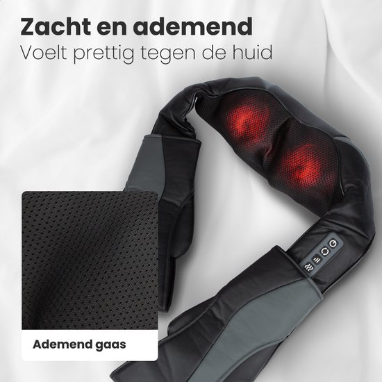 Zwart/grijs massagekussen met de warmtefunctie aan, en een detail van de ademende gaasstof die comfortabel aanvoelt.