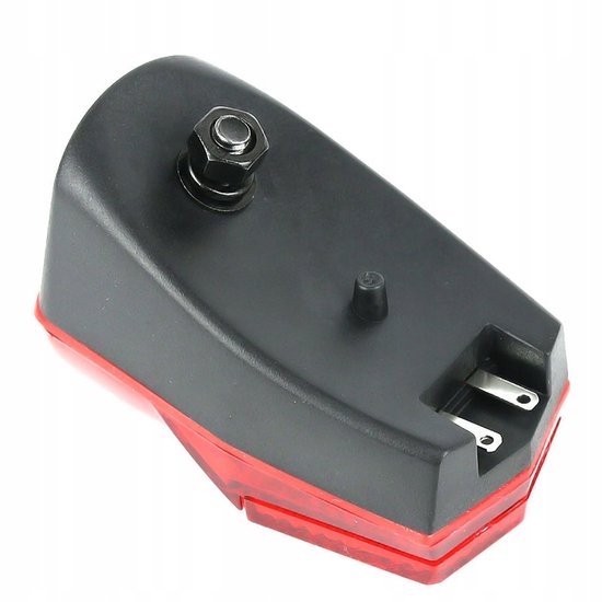 Dynamo Fietslamp Achter - X-Light XC-114C met Noodverlichting — afbeelding 2