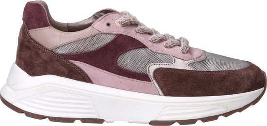 Baskets rose, marron et grise en daim et mesh avec semelle blanche.