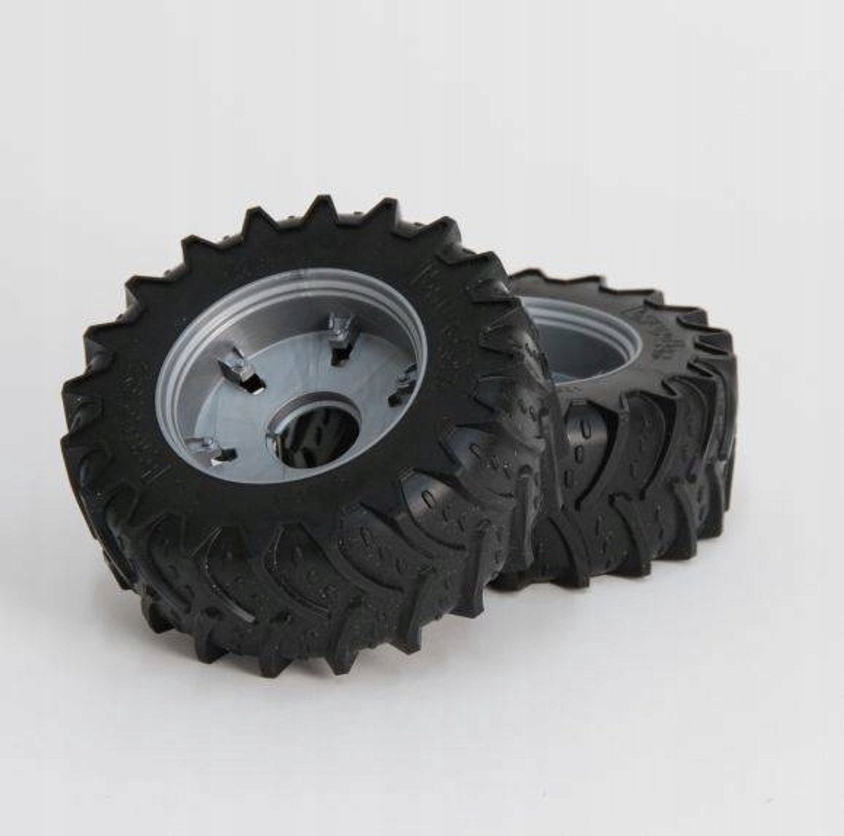 Bruder 43192 Achterwielen voor Case IH Optum Tractoren