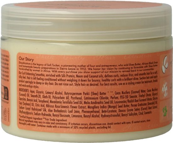 Ingrediënten en "Our Story" op de achterkant van de pot Shea Moisture Coconut & Hibiscus Curl Enhancing Smoothie.