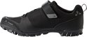 Chaussure de vélo noire avec fermeture velcro, lacets et logo VAUDE.