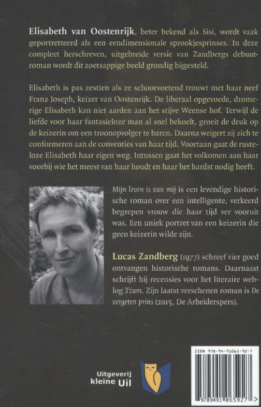 Achterkant van het boek 'Mijn leven is van mij' met tekst en een portretfoto van Lucas Zandberg.