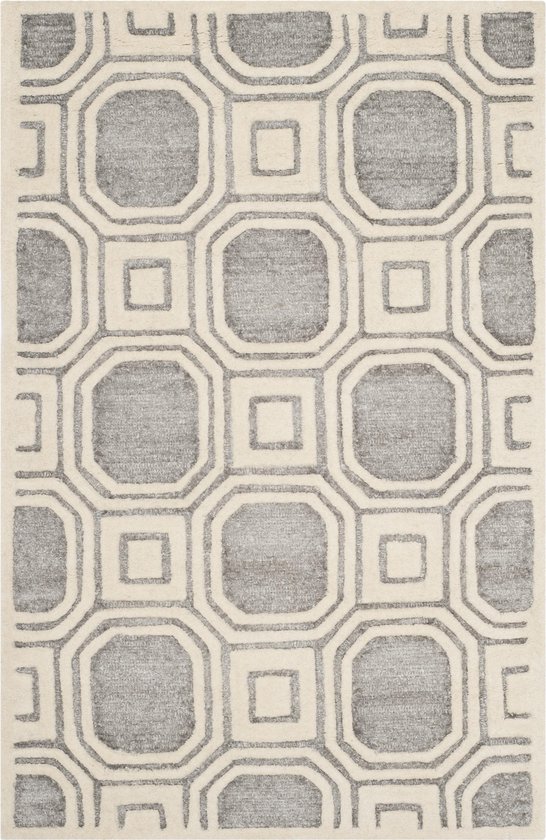 Safavieh Geometric Indoor Woven Area Rug, Precious Collection, PRE153