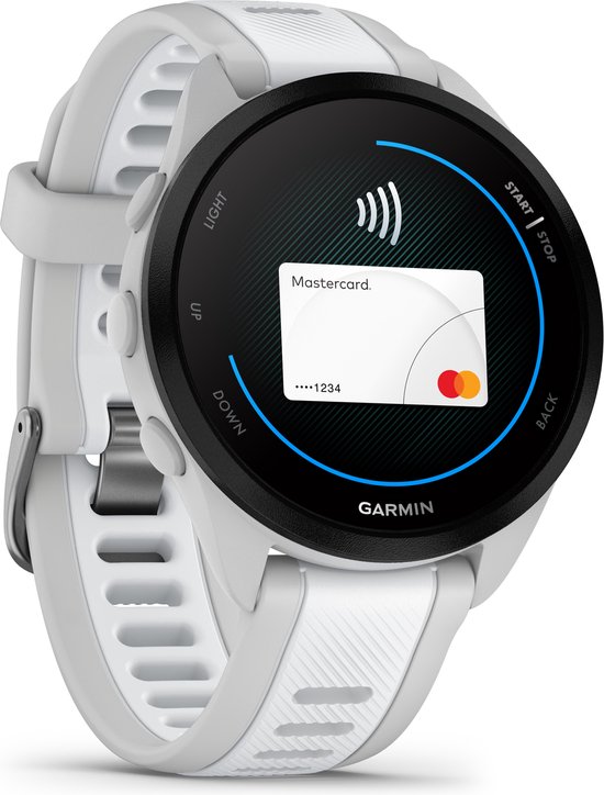 Garmin Forerunner 165 smartwatch met wit bandje, scherm toont Mastercard betaaloptie.