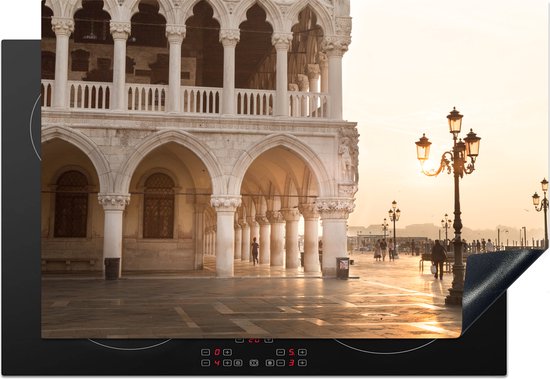 KitchenYeah® Inductie beschermer 78x52 cm - Het San Marcoplein in de ochtend - Kookplaataccessoires - Afdekplaat voor kookplaat - Inductiebeschermer - Inductiemat - Inductieplaat mat