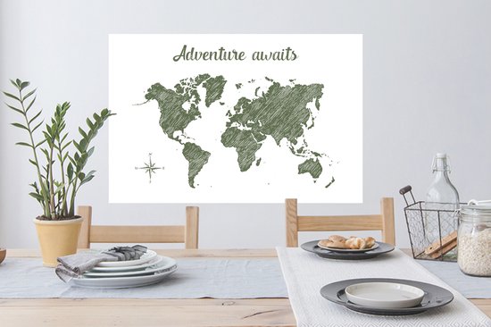 Sticker Muursticker Cartes du monde du monde vert foncé avec rayures et citation L'aventure vous attend - 90x60 cm - film adhésif autocollant - sticker mural repositionnable