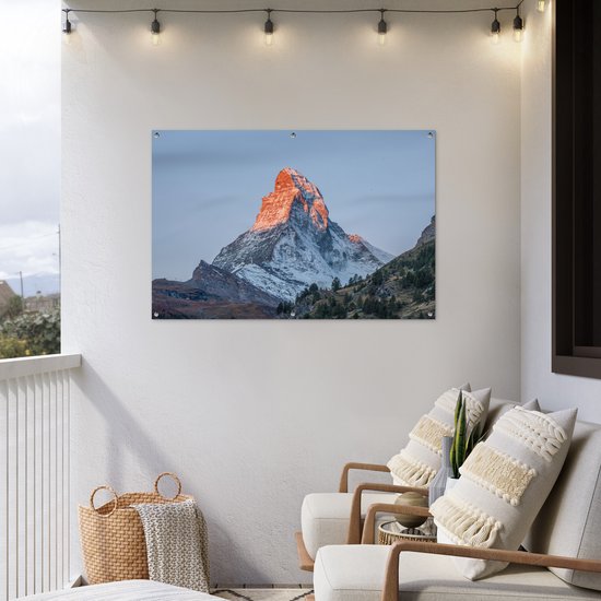 Tuinposter 120x80 cm - Tuindecoratie De Matterhorn in Zwitserland bij zonsopkomst - Poster voor in de tuin - Buiten decoratie - Schutting tuinschilderij - Tuindoek muurdecoratie - Wanddecoratie balkondoek